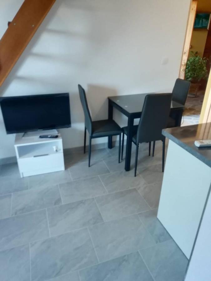 Deni09 Apartment Помер Екстериор снимка